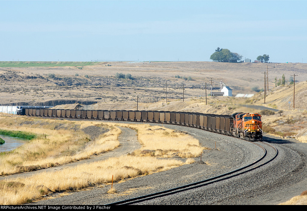 BNSF 5935